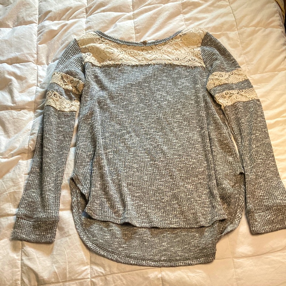Gray shirt